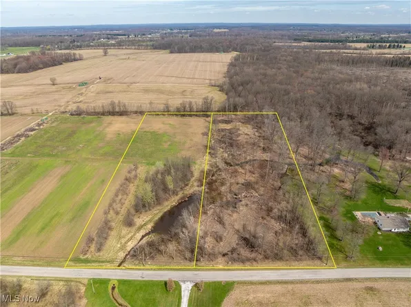 Moff Rd, Atwater, OH 44201