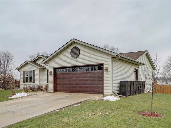 656 Meadowview Ln, Marshall, WI 53559