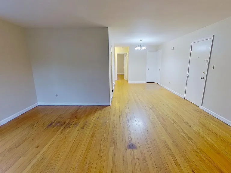 31 Parkwood St #3 — Photo 5