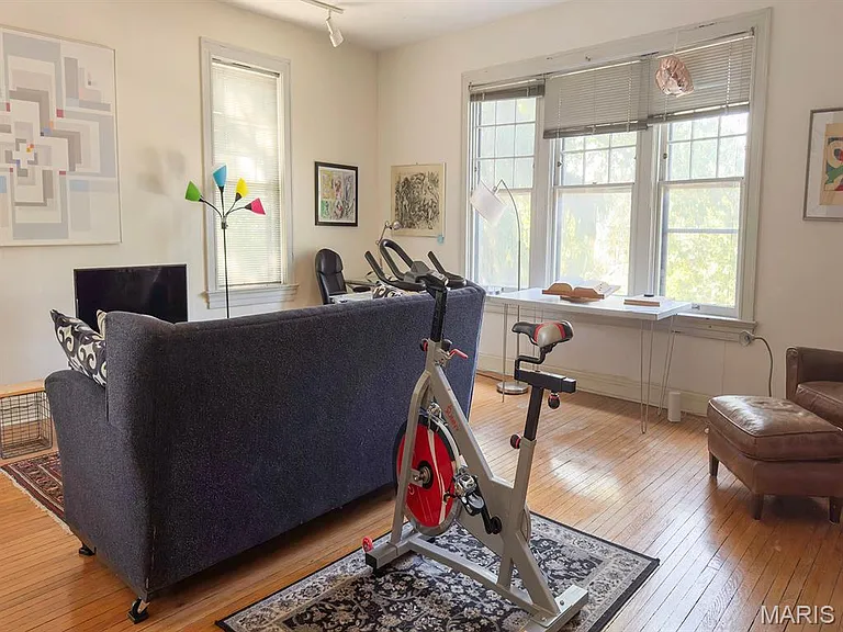 6003 Kingsbury Ave — Photo 4
