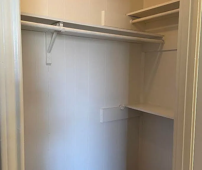 3622 Crestbrook Ct #3 — Photo 5