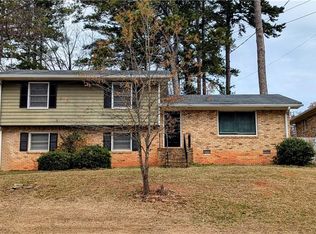 3582 Crown Point Ct, Decatur, GA 30032