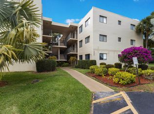 5280 Las Verdes Cir APT 119, Delray Beach, FL 33484