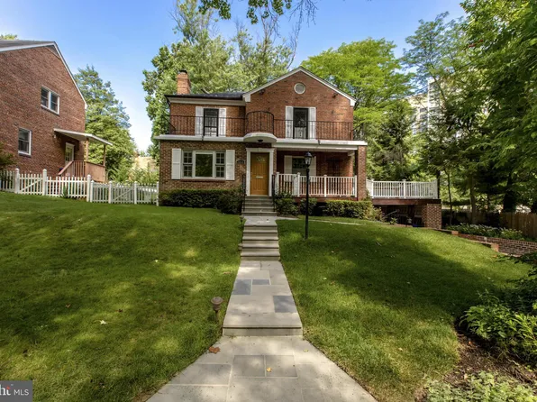5332 Saratoga Ave, Chevy Chase, MD 20815