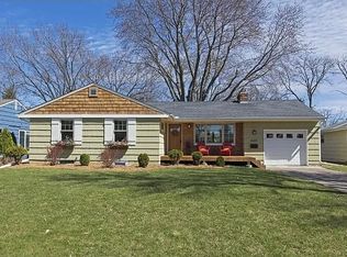 6609 Ridgeview Dr, Edina, MN 55439