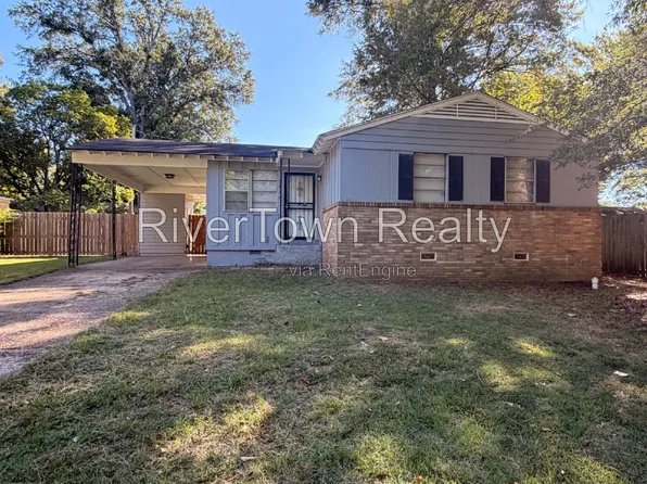 5472 Lochinvar Rd, Memphis, TN 38116
