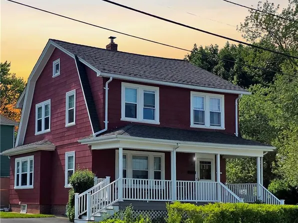 77 Lenox Ave, West Warwick, RI 02893