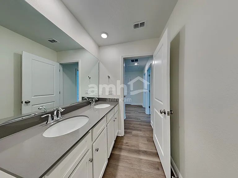27243 Saint Andrews Ave — Photo 19