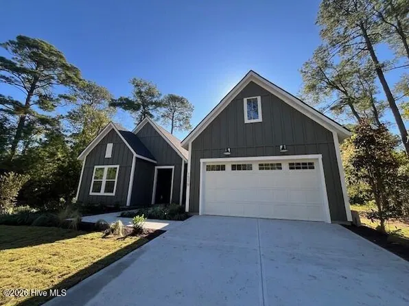 1578 Adelaide Beach Avenue SW, Shallotte, NC 28470