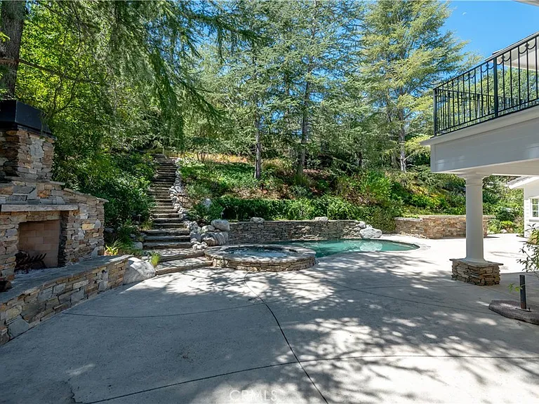 24612 Wingfield Rd — Photo 30