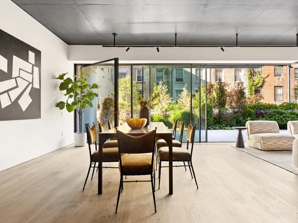 455 West 19th Street image 14 of 29