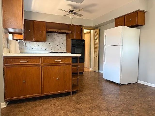 7323 W Higgins Ave #2 — Photo 18