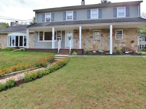 779 New Durham Rd, Edison, NJ 08817