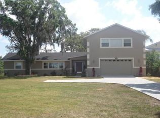 1060 Lake Ariana Blvd, Auburndale, FL 33823