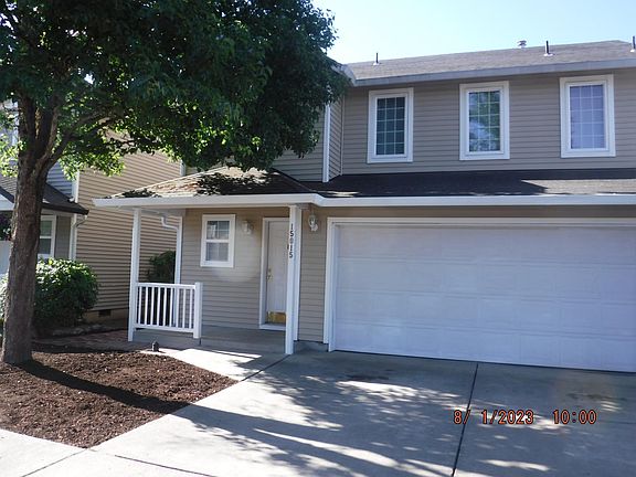 2nd image of 15015 NE 69th St