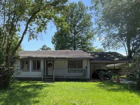 226 Pinoak St, Denham Springs, LA 70726