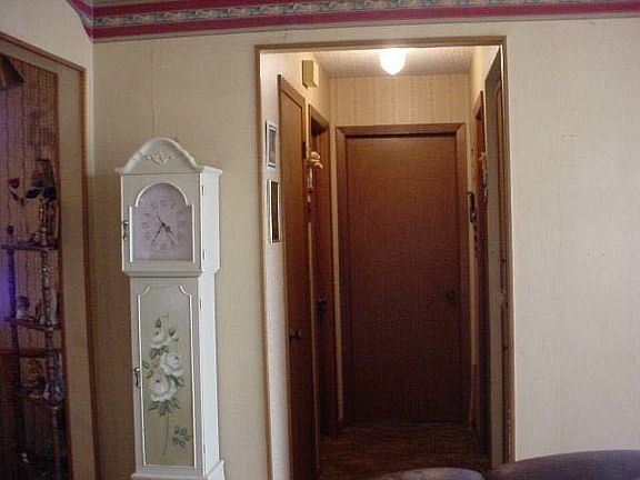4th image of 504 Plum Blue Cir