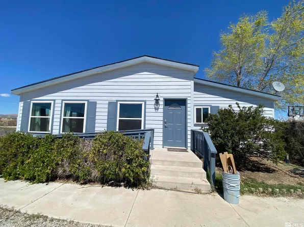 4590 Deodar St, Silver Springs, NV 89429