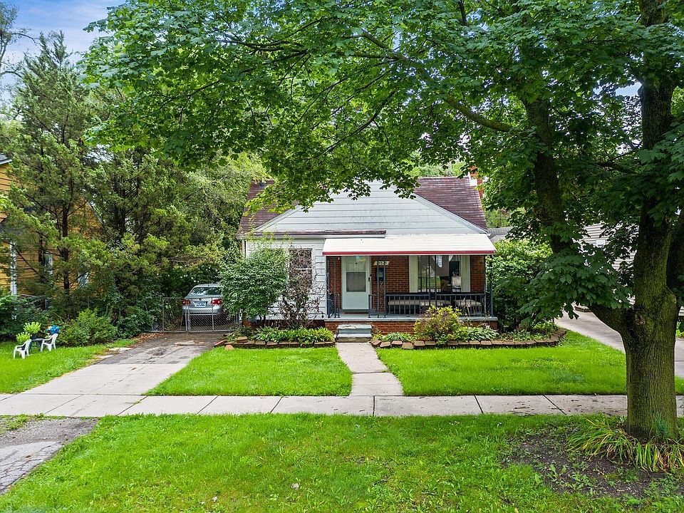 1st image of 25525 Elsinore St