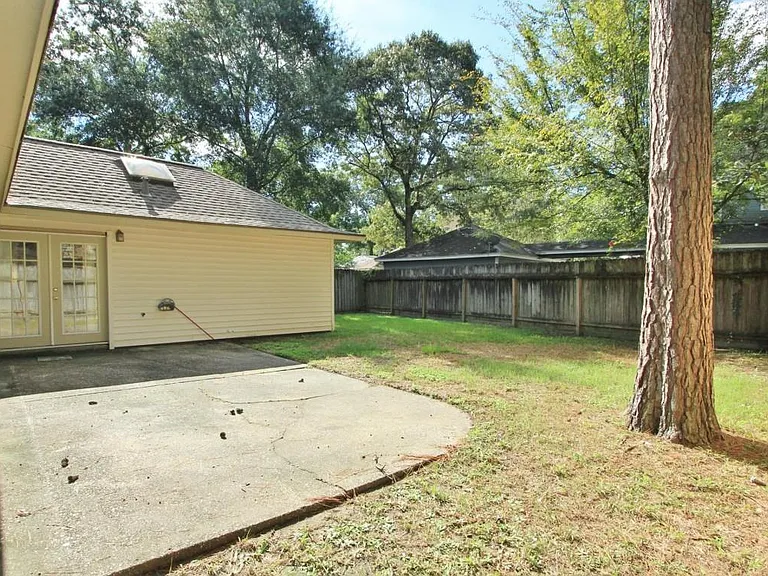 3339 Three Pines Dr — Photo 23