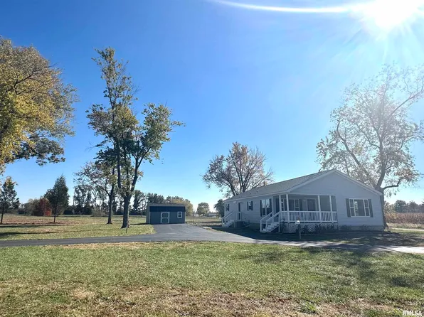 23938 N Old Centralia Ln, Walnut Hill, IL 62893