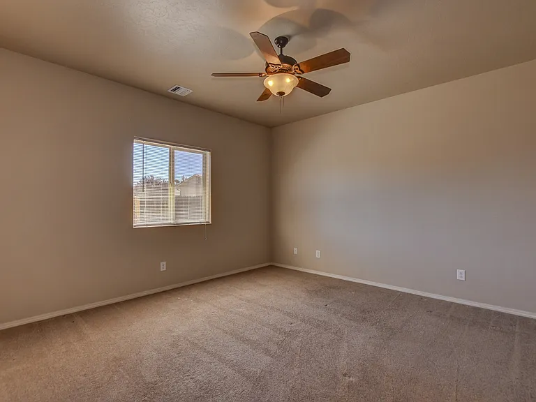 7839 E Loos Dr — Photo 10