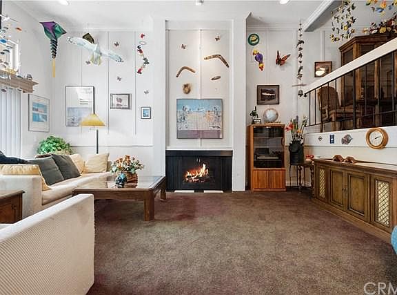 3rd image of 2952 Pembroke Ct