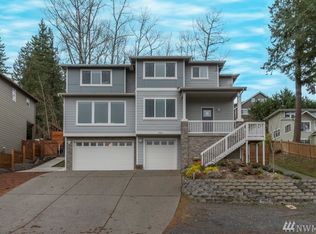 18914 82nd Ave NE, Kenmore, WA 98028