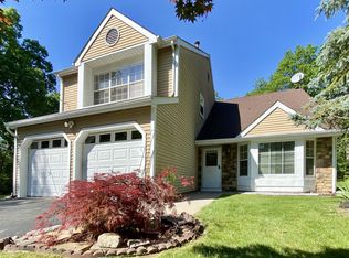 303 Wardell Rd, Tinton Falls, NJ 07753