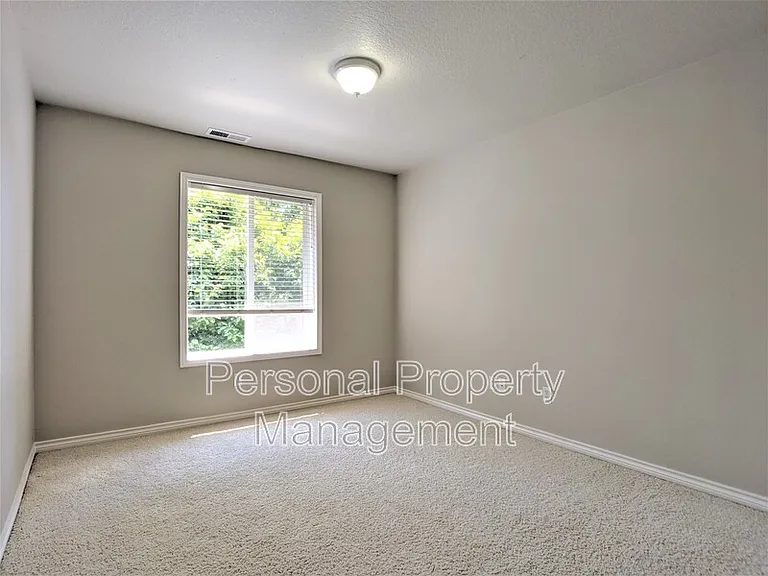 17409 NE 32nd St — Photo 21