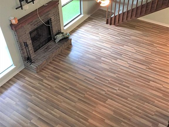 2nd image of 8307 Cross Timbers Dr E