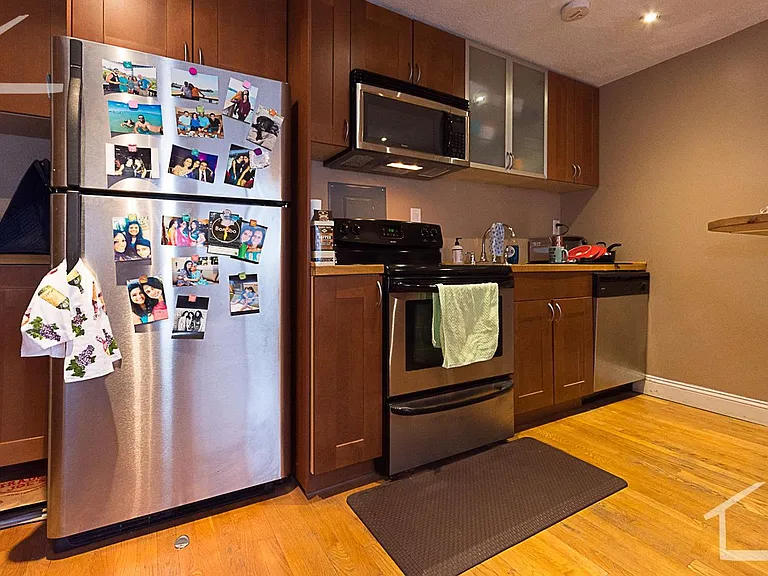 47 Gardner St #25 — Photo 5