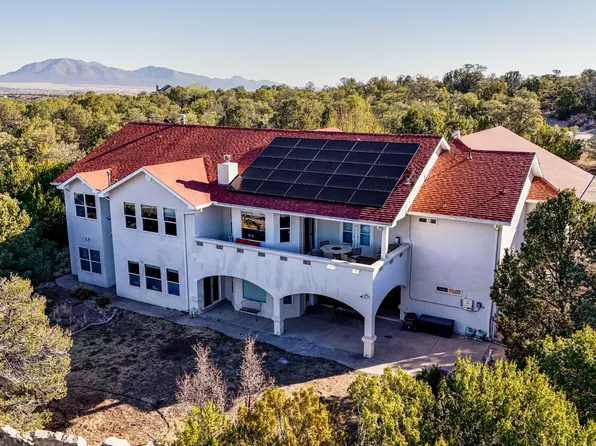 82 Camino Cerritos, Edgewood, NM 87015