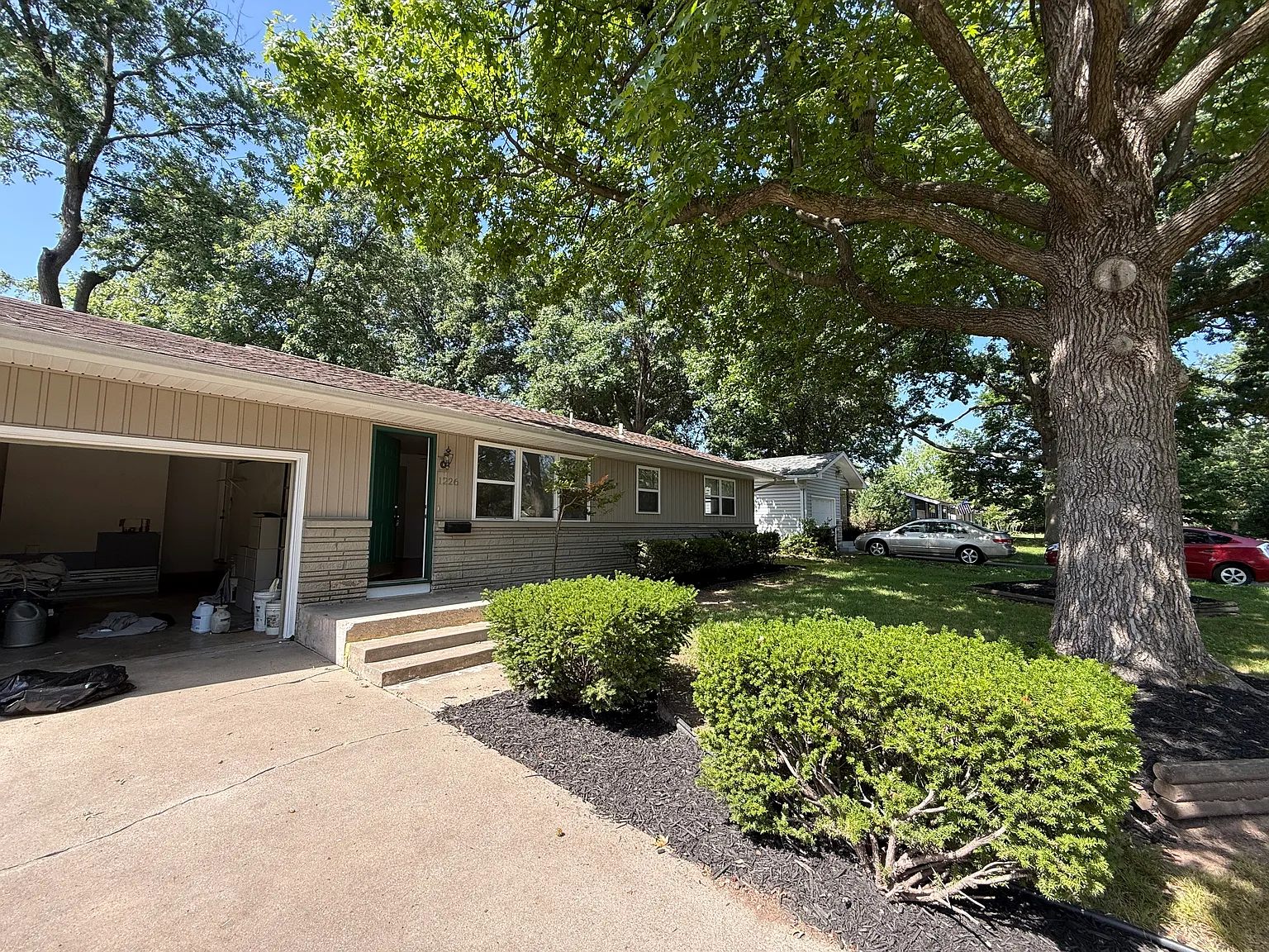 3 bed, 1274 sqft, $1,650 — Photo 2