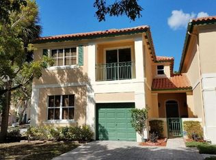 8325 NW 142nd St, Miami Lakes, FL 33016