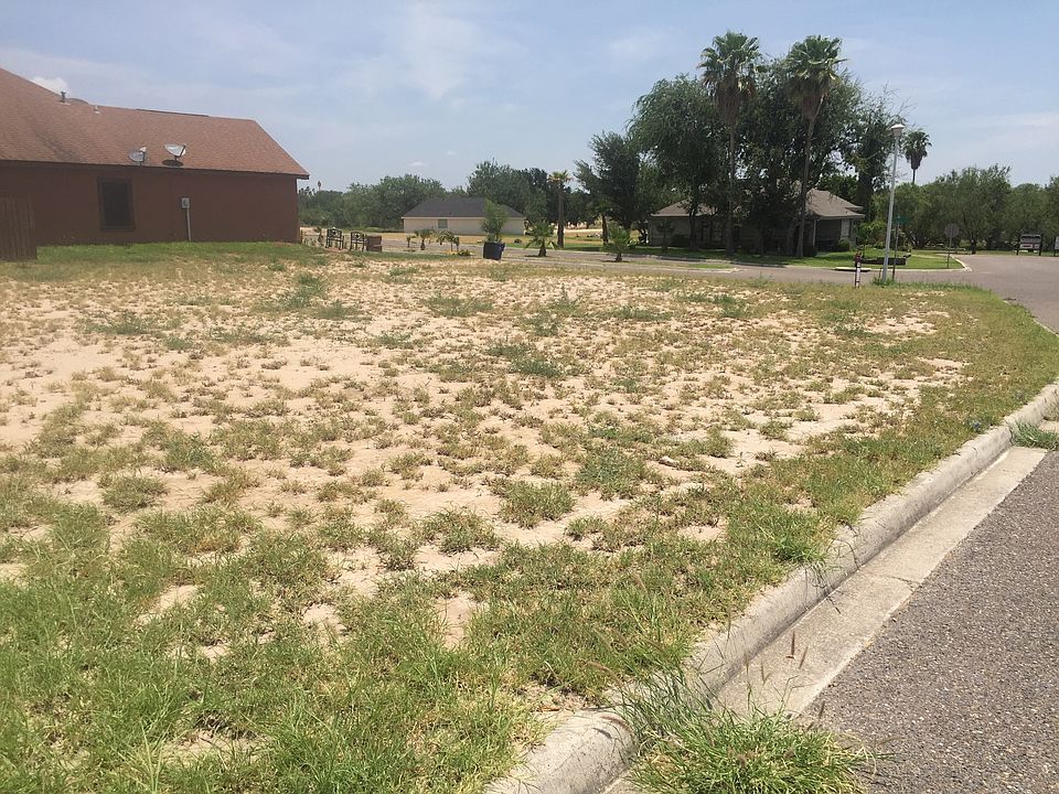 2nd image of 424 Palm Shores Dr #41