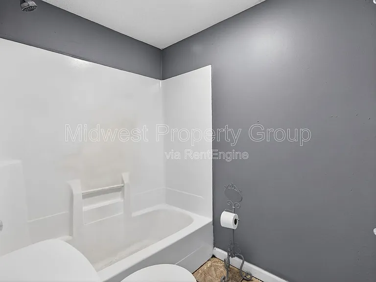 153 Bascom Dr — Photo 22