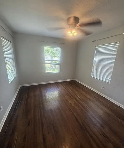 1809 Merriman Ave — Photo 13