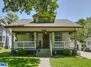 624 S 32nd St, Lincoln, NE 68510