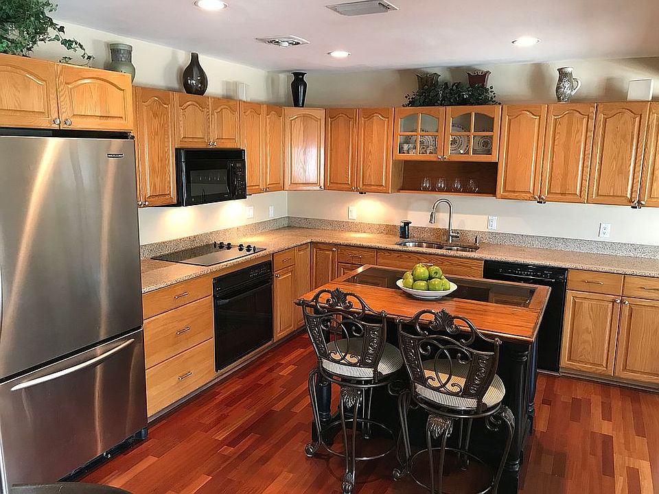 1st image of 8704 Elmwood Ln
