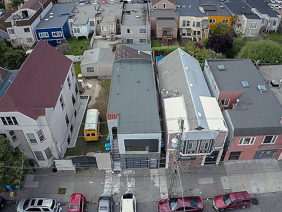 5th image of 1461 Thomas Ave