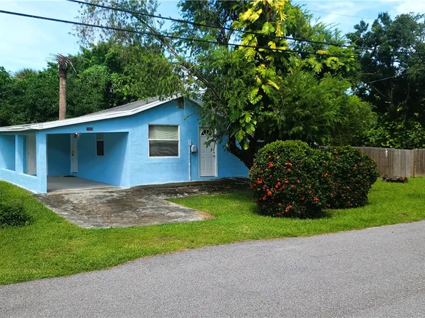 1860 38th St, Vero Beach, FL 32960