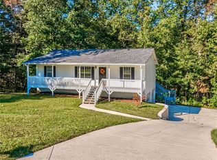 693 Rustin Dr, Dallas, GA 30157