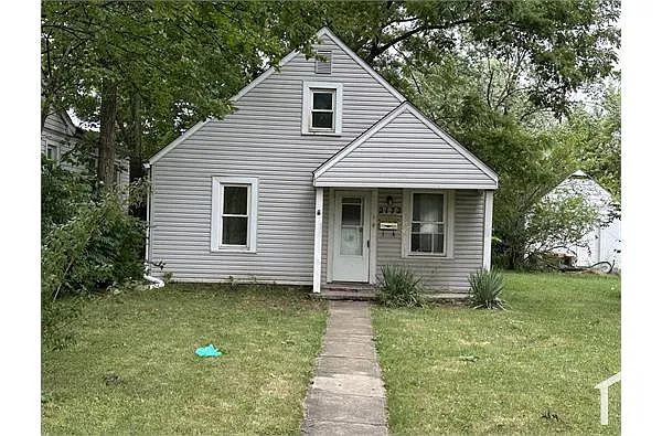 2172 Lexington Ave photo 1