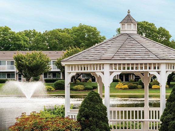 gazebo by the pond aat Lakeside Village, East Patchogue