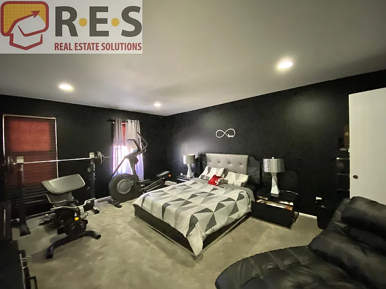 2468 S Evanston St — Photo 14