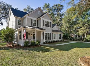 17 Laughing Gull Dr, Beaufort, SC 29907