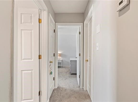 5th image of 5415 Locust Ave