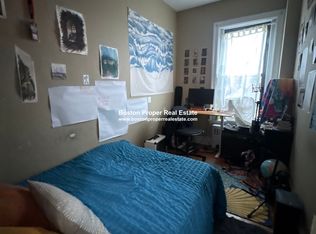 384 Commonwealth Ave APT 43, Boston, MA 02215