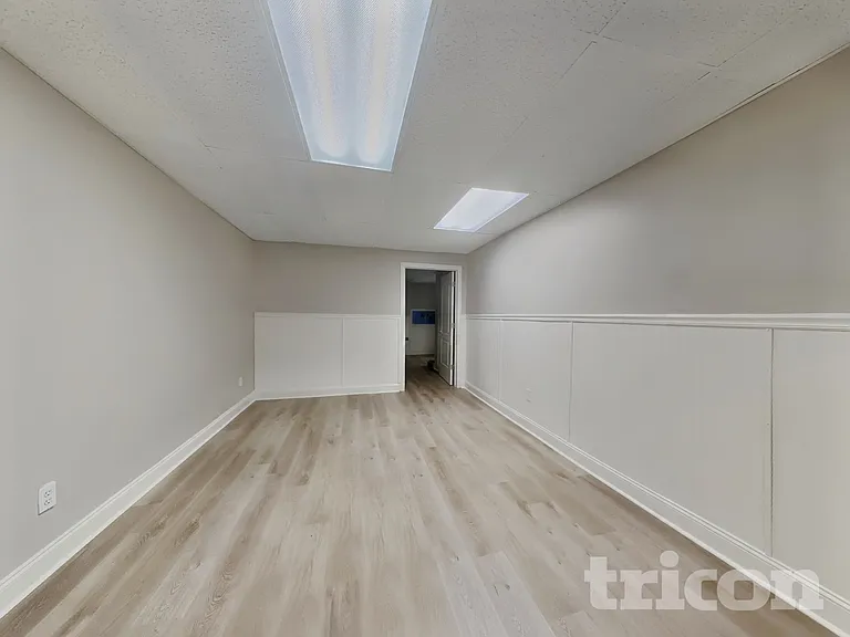 1645 Ginger Dr — Photo 17